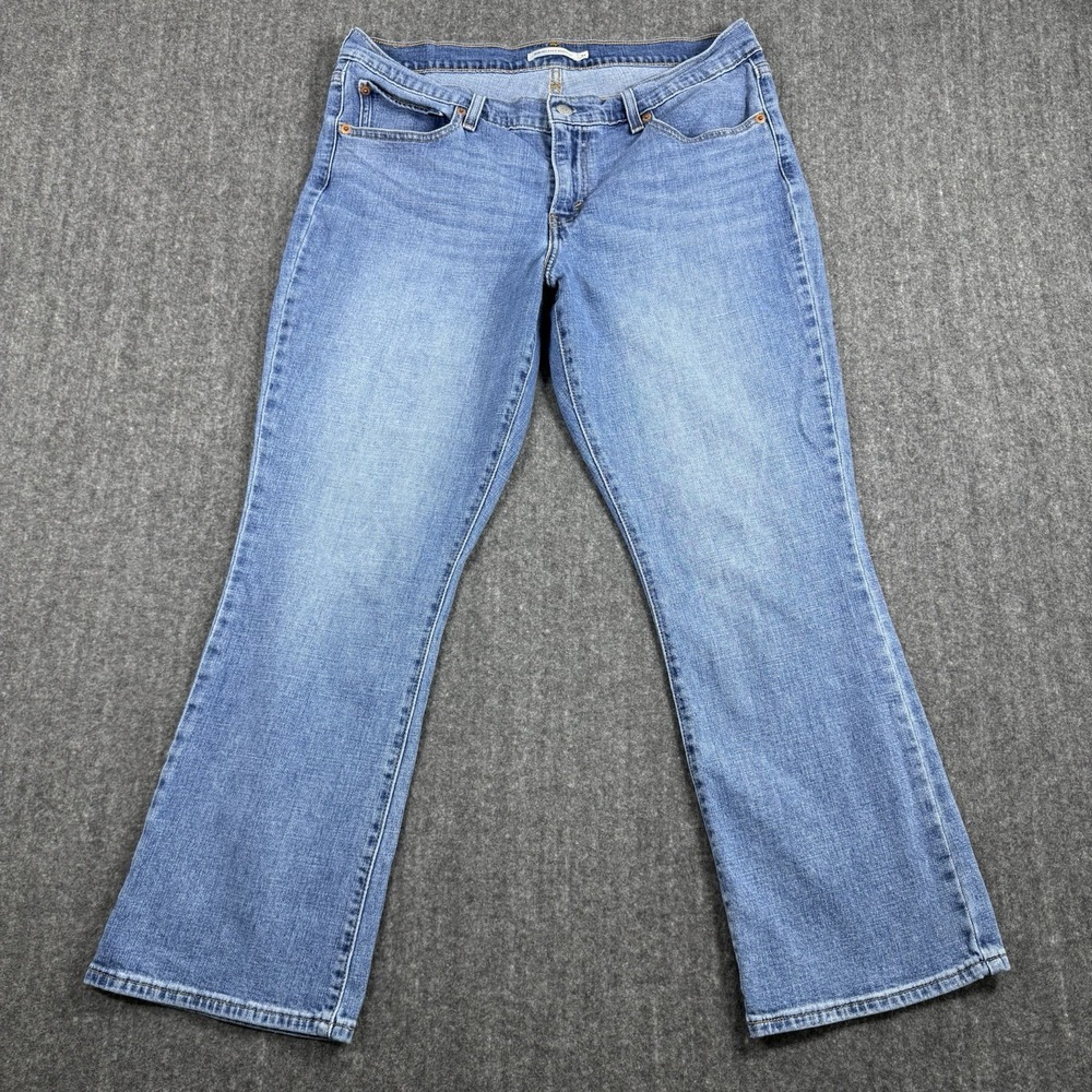 Levi's 415 Relaxed Bootcut Women's Jeans Size 31 Light Wash Stretch Denim